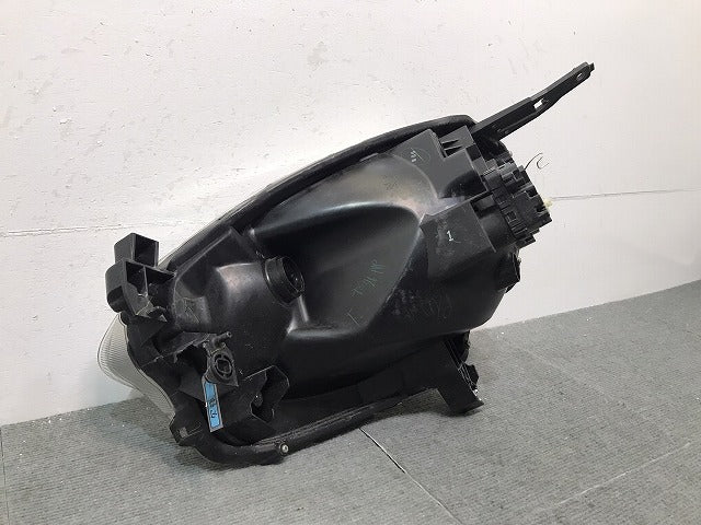 マーチ/K13/NK13 純正 後期 右ヘッドライト/ランプ ハロゲン レベライザー KOITO 100-17944 26013-3HM1A 日産 (120135)