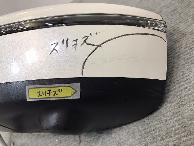 キックス/P15 純正 後期 左ドアミラー11線 カメラウインカー付 MURAKAMI G579/(ウィンカー部分)G531 ブリリアントホワイトパール (120441)