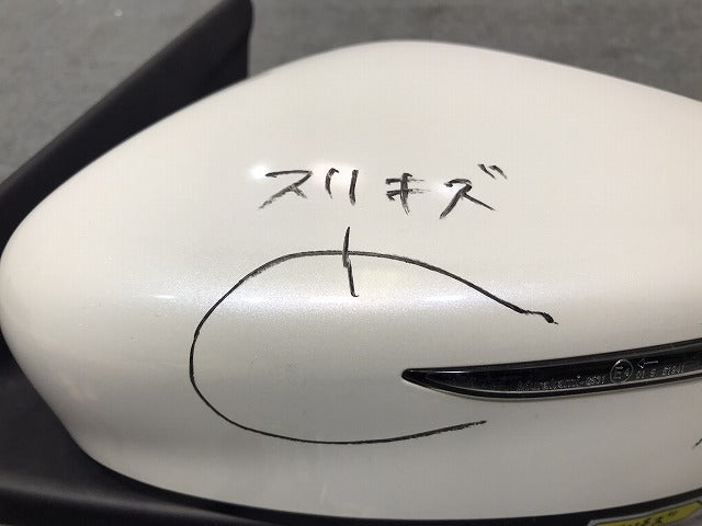 キックス/P15 純正 後期 左ドアミラー11線 カメラウインカー付 MURAKAMI G579/(ウィンカー部分)G531 ブリリアントホワイトパール (120441)