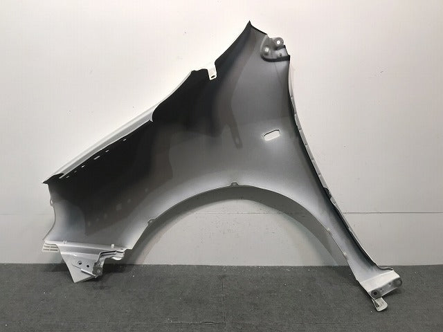 ADバン/ADエキスパート/NV150/Y12/VY12/VZNY12/VAY12 純正 右フロント フェンダー ホワイト カラーNo.QM1 日産 (120455)