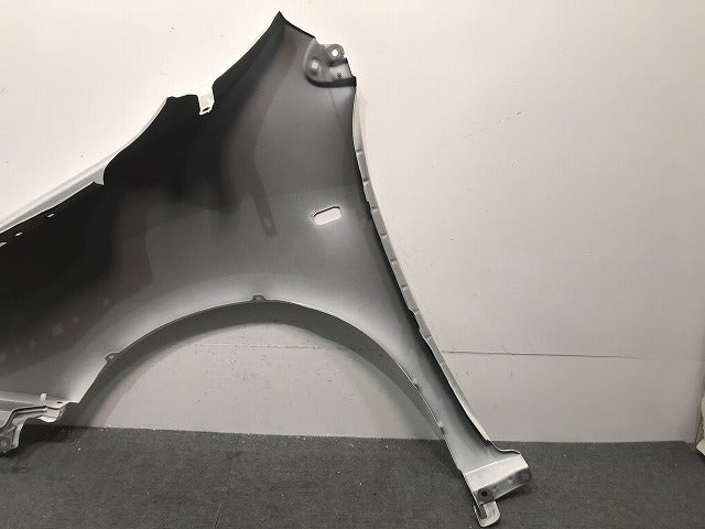 ADバン/ADエキスパート/NV150/Y12/VY12/VZNY12/VAY12 純正 右フロント フェンダー ホワイト カラーNo.QM1 日産 (120455)
