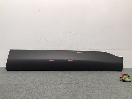 新車取り外し!カローラクロス/ZSG10/ZVG11/ZVG15 純正 右フロント ドア サイドパネル マッドガード 75731-16820 素地 トヨタ (120477)