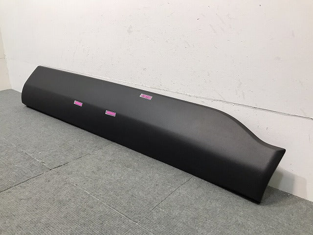 新車取り外し!カローラクロス/ZSG10/ZVG11/ZVG15 純正 右フロント ドア サイドパネル マッドガード 75731-16820 素地 トヨタ (120477)