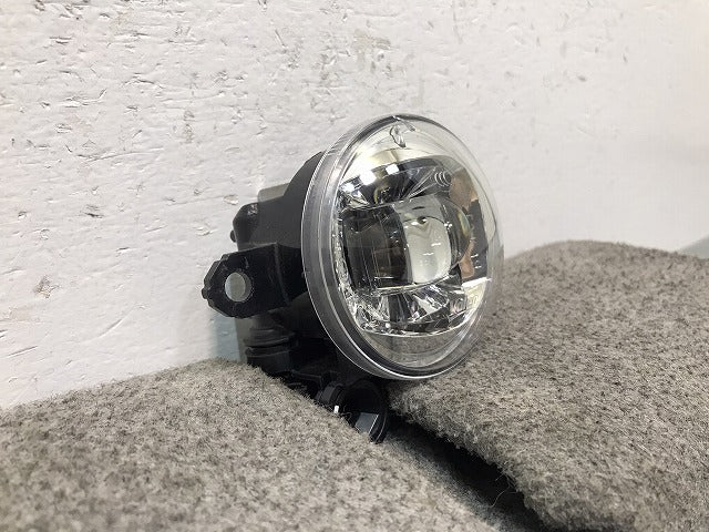 ルークス ハイウェイスター/B44A/B45A/B47A/B48A 純正 左フォグランプ/ライト/レンズ LED VALEO 90206507 26155-8990E 日産 (120607)