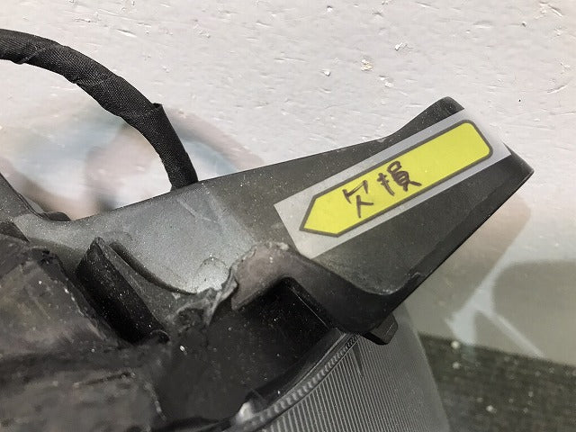 キックス KICKS/P15 純正 右ヘッドライト/ランプ LED レベライザー ICHIKOH 1989/26010-5RY1B 日産 NISSAN (120704)