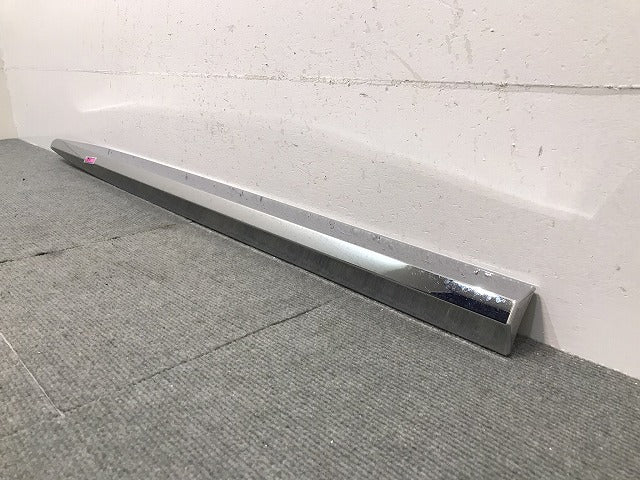 ハリアー/ハイブリッド/60系/ZSU60W/65W/ASU60W/65W/AVU65W 純正 前期 左フロントドア メッキモール/プロテクター 75732-48070 (120706)