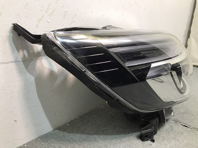 デイズルークス ハイウェイスター/ekスペース カスタム/B21A/B11A 純正 後期 右ヘッドライト LED レベライザー KOITO 100-6712J (120716)