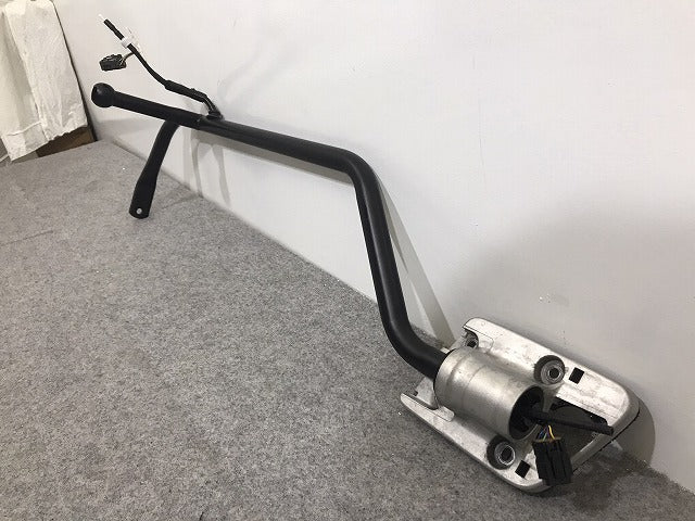 新車取り外し! ギガ ファイブスター GIGA/2代目 2015- 純正 右ミラーステー 現行 大型 トラック 10ｔ いすゞ (120843)