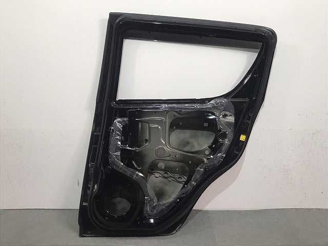 スイフト SWIFT/ZC72S/ZD72S 純正 右リア ドア バイザー付 スーパーブラックパール カラーNo.ZMV スズキ SUZUKI (120877)