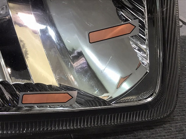 ハイゼット/サンバーバン/ピクシスバン/S320/S321/S330/S331 純正 後期 右ヘッドライト/ランプ ハロゲン レベライザー 100-51393 (120900)