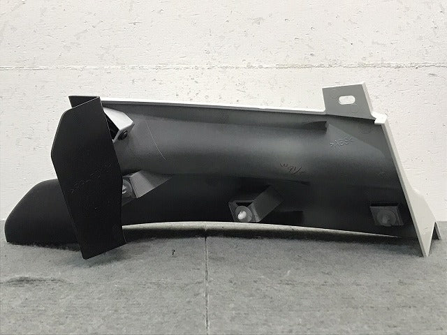 新車取り外し! ギガ ファイブスター/2代目 2015- 純正 左フロントコーナーカバー/アッパーカバー 現行 大型 10ｔ ホワイト いすゞ (120963)
