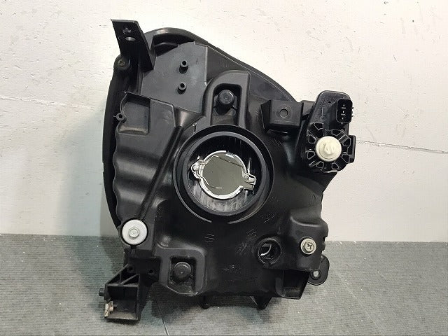 モコ 33/MG33 純正 左 ヘッドライト/ランプ ハロゲン レベライザー STANLEY P9638 日産(121045)