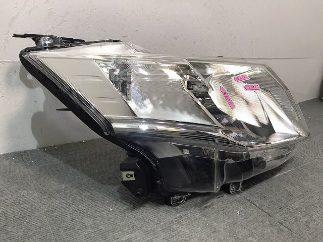 ルーミー/ジャスティ/M900A/M910A/M900F/M910F 純正 前期 右ヘッドライト ハロゲン レベライザー STANLEY W3920 81130-B1210 (121091)