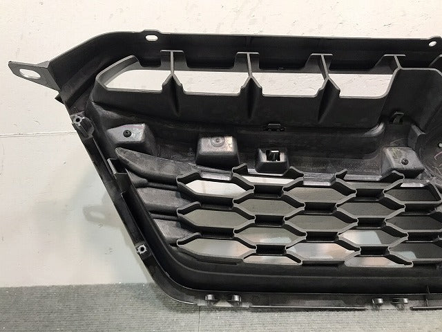 インプレッサ G4/インプレッサ スポーツ/GJ2/GJ3/GJ6/GJ7 GP2/GP3/GP6/GP7 純正 前期 フロントグリル 91121FJ000 スバル SUBARU (121094)