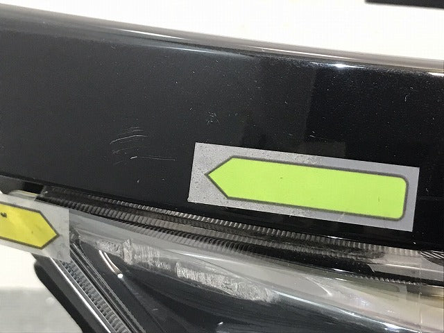 セレナ ハイウェイスター/S/X/G/XV /C27/GC27/GFC27/GNC27/GFNC27 純正 前期 右 ヘッドライト LED 刻印Z KOITO 100-23721 日産(121108)