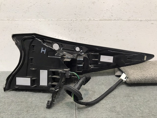 プリウス PHV/ZVW52/GRスポーツ 純正 後期 左テールランプ/ライト/レンズ LED 刻印H ICHIKOH 47-96/82560-47440 トヨタ TOYOTA (121124)