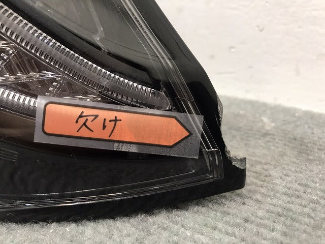 プリウス PHV/ZVW52/GRスポーツ 純正 後期 左テールランプ/ライト/レンズ LED 刻印H ICHIKOH 47-96/82560-47440 トヨタ TOYOTA (121124)