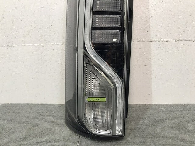 スペーシアカスタム/フレアワゴンカスタムスタイル/MK53S/MM53S 純正 左テールランプ/ライト LED KOITO 220-5938M 35670-79R51 (121135)