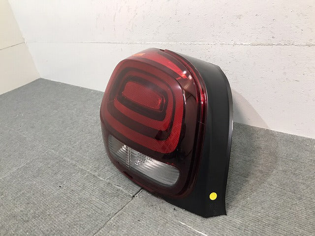 C3/B6HN01 純正 左テールランプ/ライト/レンズ LED ハロゲン VALEO 98 122 577 80 シトロエン CITROEN (121215)