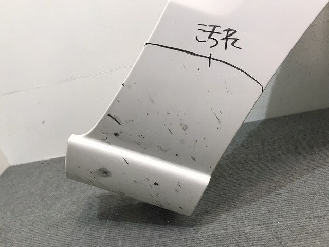 プレマシー PREMACY/CREW/CR3W 純正 右フロントフェンダー C235-52-111C クリスタルホワイトパールマイカ カラーNo.34K マツダ (121302)