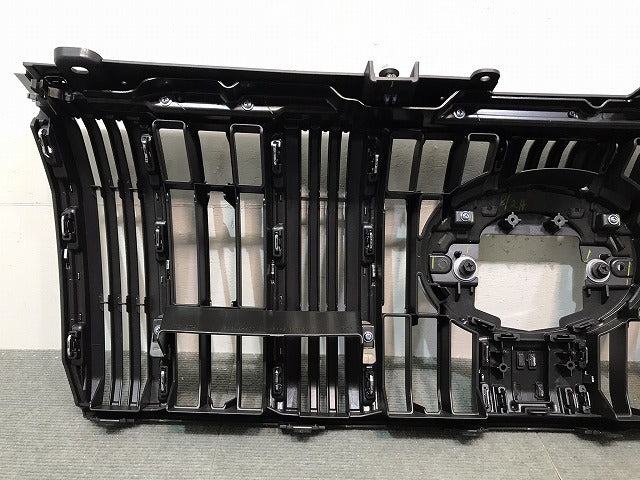 新車取り外し ランドクルーザー/ランクル/プラド/150系/TRJ150W/GDJ150W/151W/GRJ150W/151W 純正 後期 フロントグリル 53111-60B20(121321)