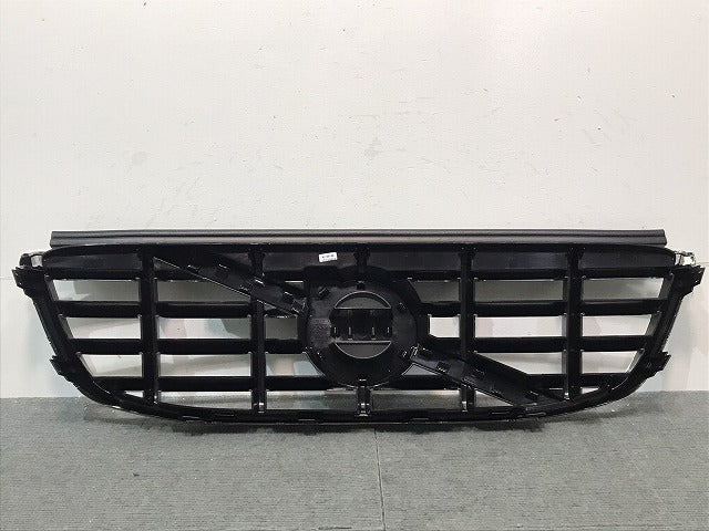 新品 XC60/DB系/2009-2013 純正 前期 フロントグリル 31290999/31284337/31386997/30764558 V31290999 ボルボ (121383)