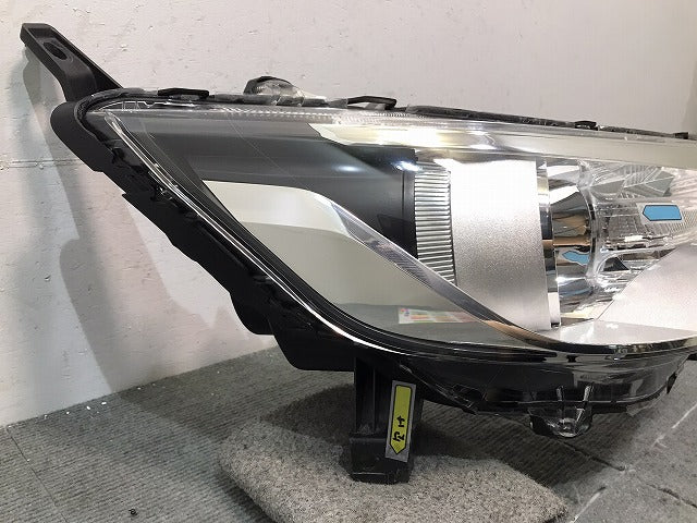 デイズ/ハイウェイスター/EKカスタム/B21W/B11W 純正 右ヘッドライト/ランプ ハロゲン レベライザー STANLEY W1048 日産 (121396)