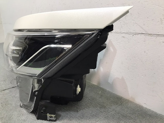 セレナ ハイウェイスター/XV/X/G/C27/GC/GFC27/GNC27/GFNC27 純正 左ヘッドライト LED レベライザー 刻印Z 100-23721 26075-5TF5A(121409