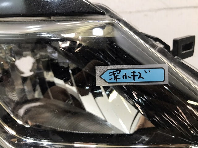セレナ ハイウェイスター/C27/GC27/GFC27/GNC27/GFNC27 純正 前期 右ヘッドライト LED レベライザー 刻印Z 100-23721 カラー G41 (121435)