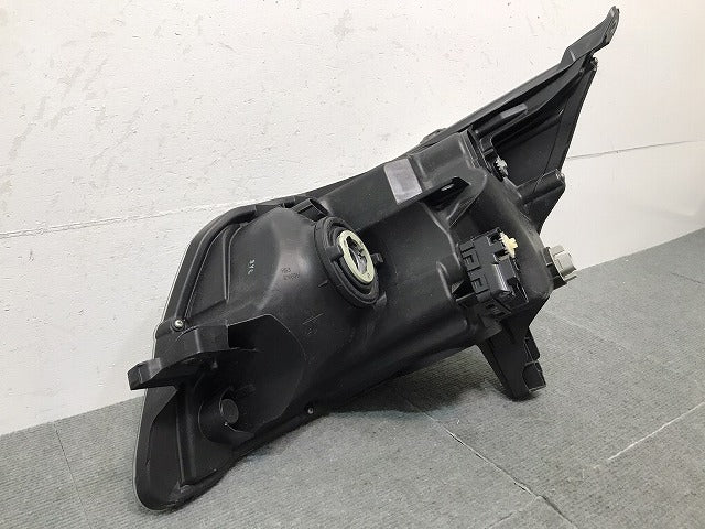 ムーヴ/ステラ/カスタム/LA100S/LA110S/LA100F/LA110F 純正 後期 右ヘッドライト レベライザー LED KOITO 100-51094 ダイハツ (121493)