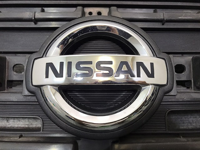 デイズルークス ハイウェイスター/B21A 純正 前期 フロントグリル/ラジエターグリル/ラジエーターグリル 6400F829 素地 日産 (121543)