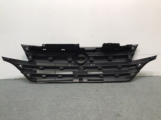 デイズルークス ハイウェイスター/B21A 純正 前期 フロントグリル/ラジエターグリル/ラジエーターグリル 6400F829 素地 日産 (121543)