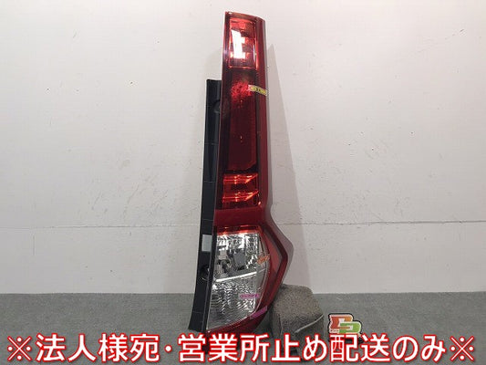 ルーミー/カスタム/M900A/M910A 純正 前期 右テールランプ/ライト/レンズ  LED KOITO 220-69047 81551-B1190 トヨタ (121558)