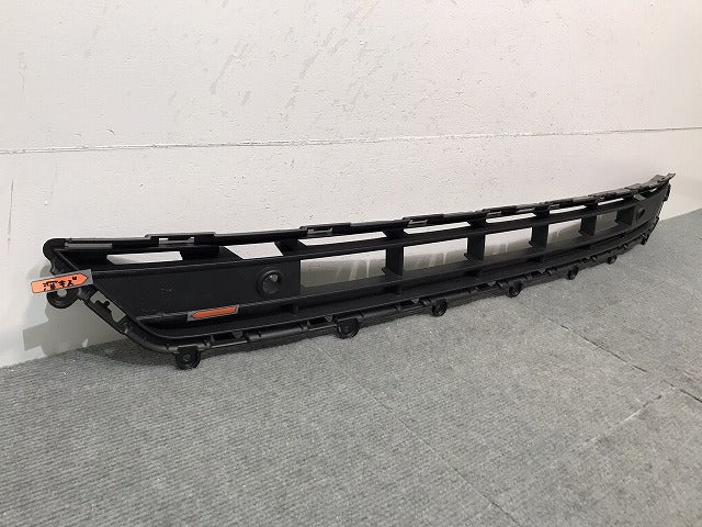 新品! XC40/XB420XC/2018-2020 純正 フロントグリル/ラジエターグリル/ラジエーターグリル バンパーロアグリル 31449342 ボルボ (121618)