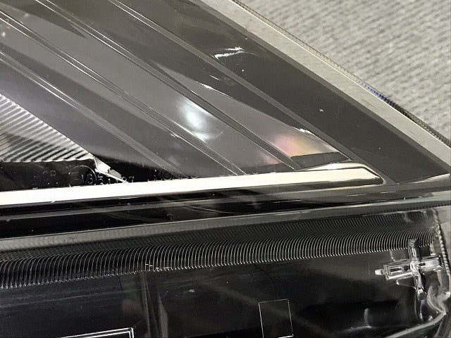 セレナ ハイウェイスター/XV/X/G/C27/GC27/GFC27/GNC27/GFNC27 純正 前期 右ヘッドライト/LED レベライザー 刻印Z KOITO 100-23721(121687)