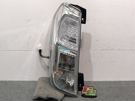 デイズルークス/ハイウェイスター/B21A 純正 左テールランプ/ライト/レンズ LED IMASEN 1146-399 26555-6A02H 日産 (121710)