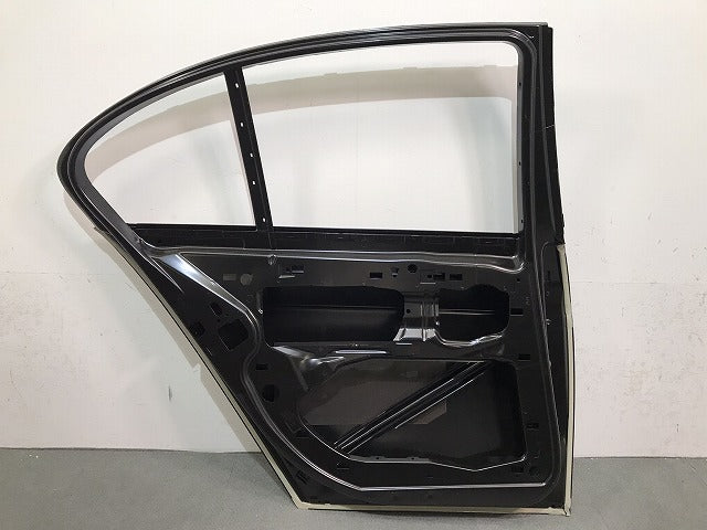 新品! 7シリーズ/E65/2001-2008 ショートボディ用 純正 左リアドア 41 51 7 202 083 41517202083 未塗装 BMW (121775)