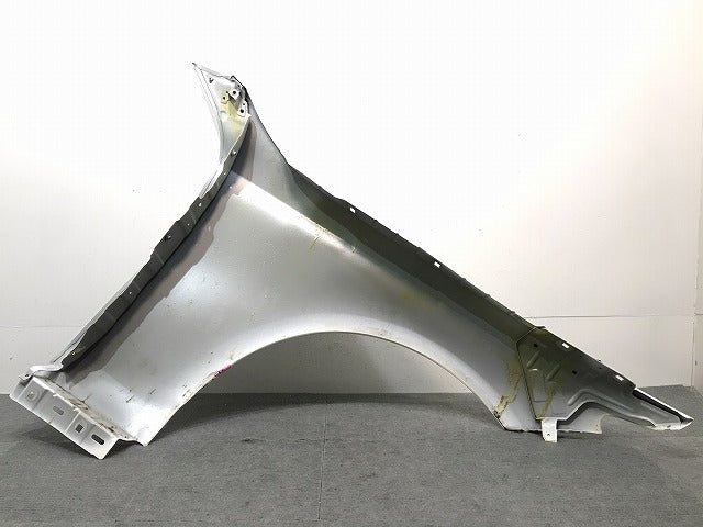 Sクラス/クーペ/W217/C217 純正 左フロント フェンダー A217 881 01 01 ダイヤモンドホワイト カラーNo.799 メルセデスベンツ (121881)