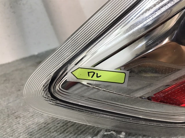 デイズ ハイウェイスター/EKカスタム/B21W/B11W 純正 後期 左テールランプ/ライト/レンズ LED ICHIKOH D176/8330B051 26555-6A02F (121920)