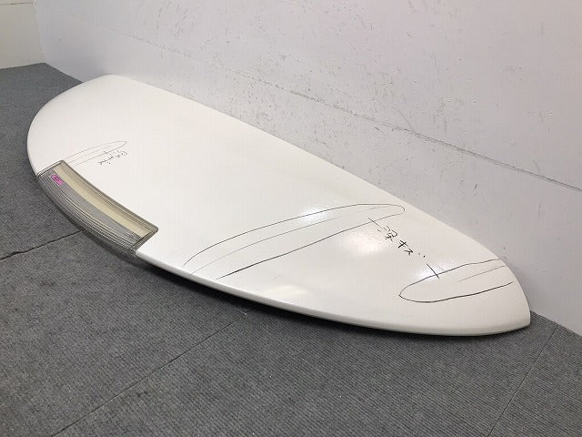 リーフ LEAF/AZE0/ZE0 純正 リアスポイラー/ルーフスポイラー/ウィング 96032 3NE0A/96030 3NE0A 96032-3NK5A ホワイト 日産 (122025)