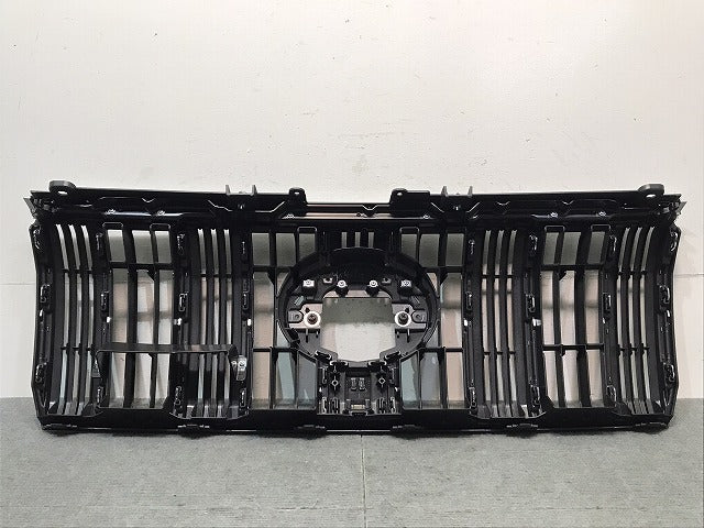 新車外し! ランドクルーザー/ランクル/プラド/150系/TRJ150W/GDJ150W/151W/GRJ150W/151W 純正 後期 フロントグリル 53111-60B20 (122034)