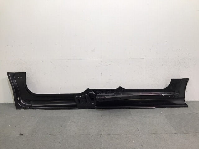 新品! N-BOX NBOX Nボックス/JF3/JF4 純正 右サイドロッカーパネル/サイドシルパネル 04631-TTA-901ZZ 素地 ホンダ (122054)