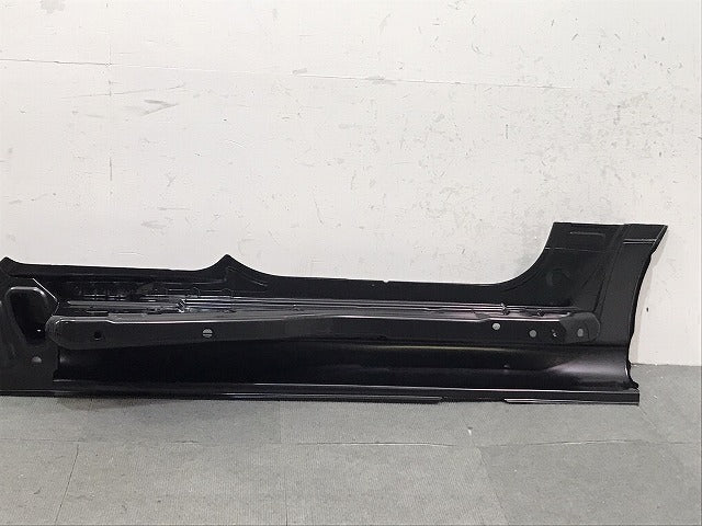 新品! N-BOX NBOX Nボックス/JF3/JF4 純正 右サイドロッカーパネル/サイドシルパネル 04631-TTA-901ZZ 素地 ホンダ (122054)