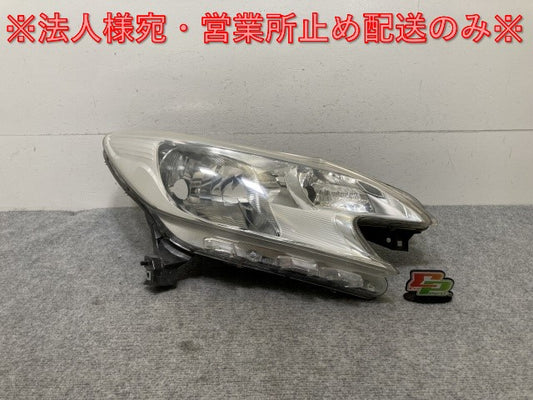 ノート/NOTE E12/HE12/NE12/SNE12 純正 前期 右 ヘッドライト/ランプ ハロゲン レベライザー ICHIKOH 1868/26010 3VA0C 日産(122223)