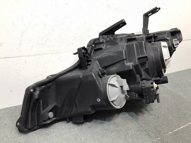 ステップワゴン/RK1/RK2 スパーダ/RK5/RK6 純正 前期 右 ヘッドライト キセノン HID AFS無 レベライザー 刻印J0 KOITO 100-22013(122256)