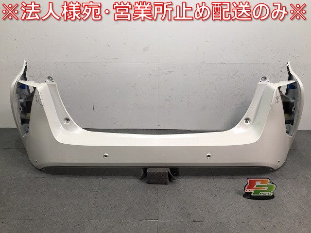 プリウス／ＺＶＷ５０／ＺＶＷ５１／ＺＶＷ５５　純正　前期　リアバンパー　５２１５９　４７１１０　ホワイトパール（１２２２８９）