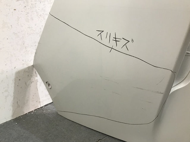 プリウス／ＺＶＷ５０／ＺＶＷ５１／ＺＶＷ５５　純正　前期　リアバンパー　５２１５９　４７１１０　ホワイトパール（１２２２８９）