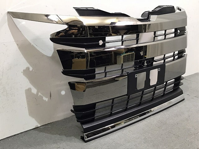 新車取外し！ノア／ハイブリッド／Ｓ／ＺＷＲ／ＭＺＲＡ／９０Ｗ／９５Ｗ／純正　フロントグリル　５３１１１－Ｖ１０２０（１２２３１３）