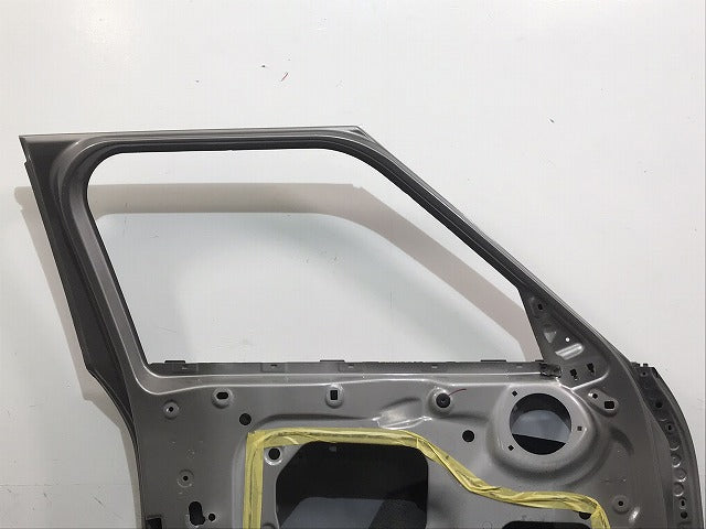 ミニ クロスオーバー(F60) オール4 純正 左 フロント ドア グレー メタリック MINI(122384)
