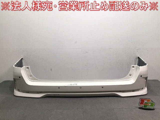 セレナ　ハイウェイスター／Ｃ２７　純正　後期　リアバンパー　８５０２２　５ＴＴ６Ｈ　ブリリアントホワイトパール（１２２３８９）